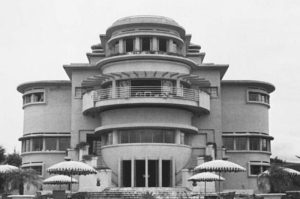 Vila Isola Bandung