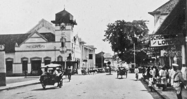 The Groote Postweg in Bandoeng West Java